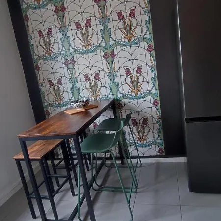 Le Celadon Apartment